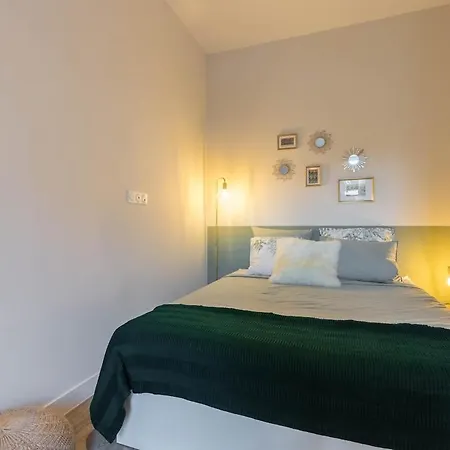 T2 Neuf Clim Balcon Garibaldi Acropolis Apartment Nice