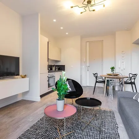 T2 Neuf Clim Balcon Garibaldi Acropolis Apartment Nice